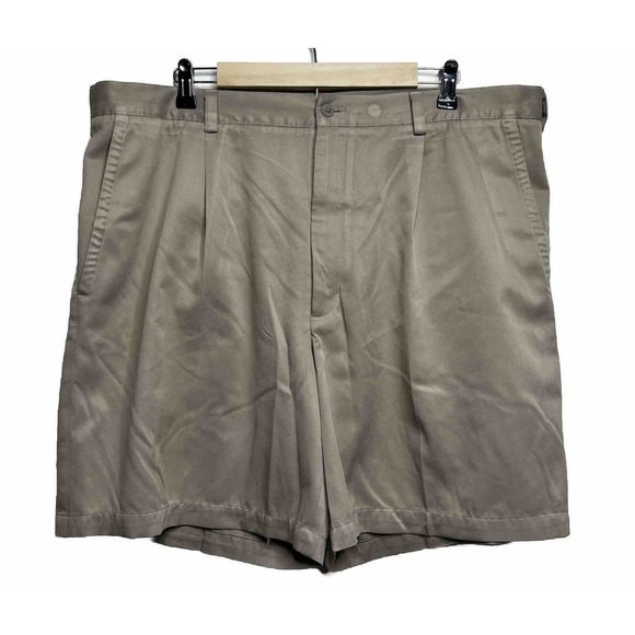 Nike Other - Nike Golf Men Size 40 Polyester Tan Performance Pleated Shorts